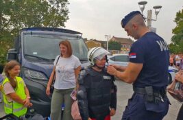 Druženje pripadnika policije, građana, roditelja i dece u Zrenjaninu