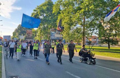 protest vostani serbije