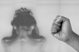 Držao strankinju u kući u Perlezu u cilju seksualne eksploatacije