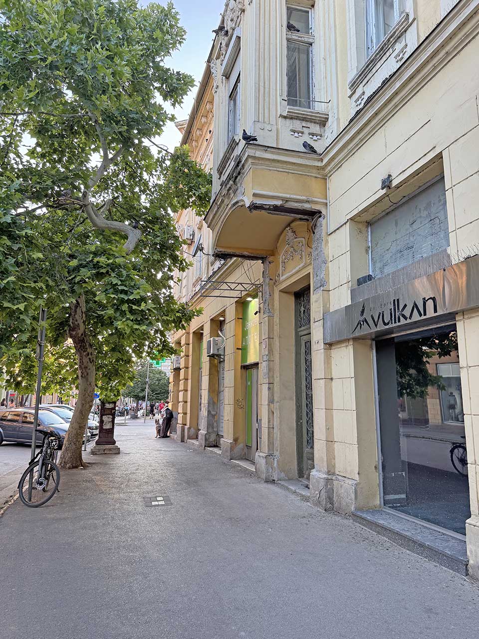uklonjena zaštitna ograda