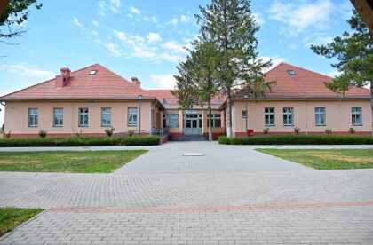 kreativni centar hertelendi - bajić