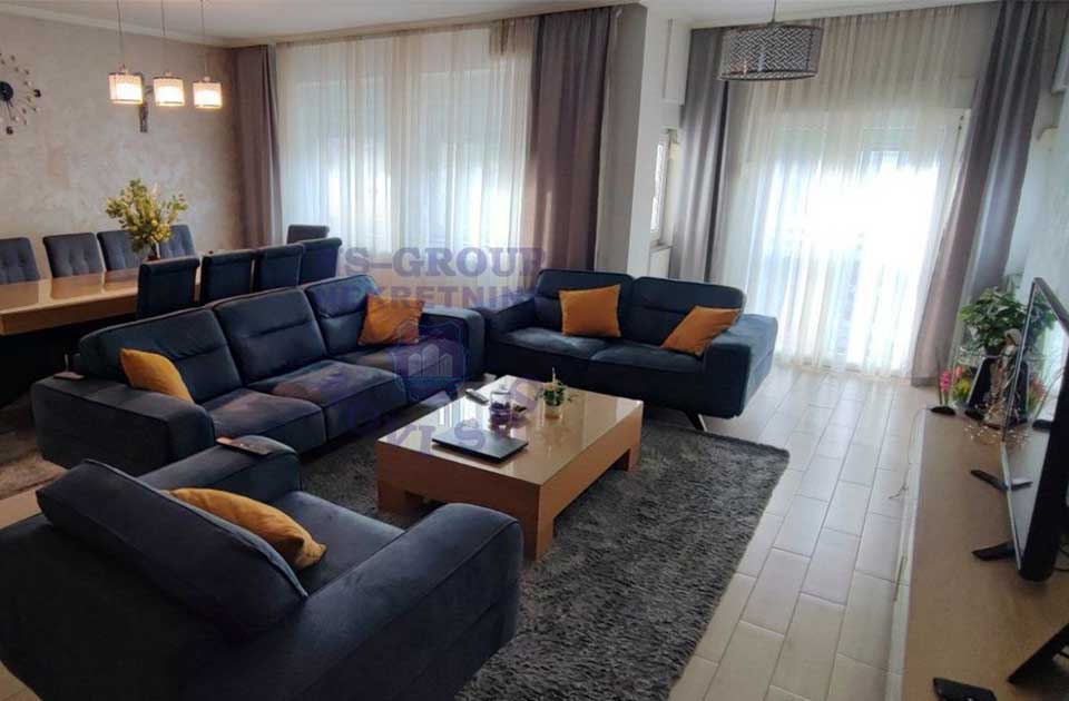 FOTO: Kuća sa uknjiženim lokalom i dva stana – ovu nekretninu na Telepu vredi pogledati