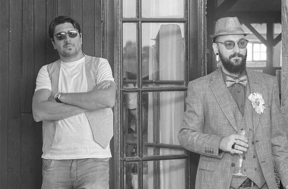 Bax i Bojan: Prijateljstvo, muzika i retro putovanje kroz vreme Bax i Bojan: Prijateljstvo, muzika i retro putovanje kroz vreme