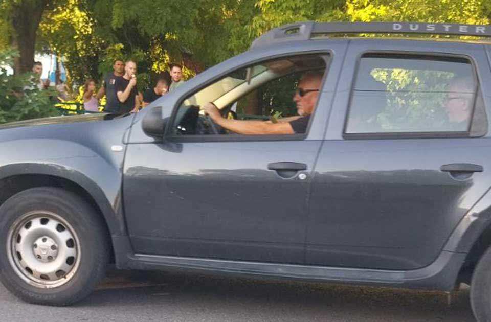 Opozicija pita: Šta je gradski većnik Dragan Ćapin u nedelju radio u Bačkom Petrovcu?