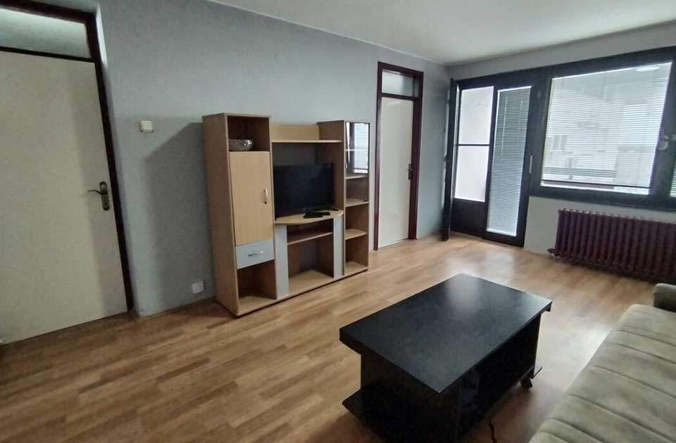 FOTO: Dvosoban stan na Bagljašu sa najlepšim pogledom na grad – košta 59.000 evra FOTO: Dvosoban stan na Bagljašu sa najlepšim pogledom na grad – košta 59.000 evra