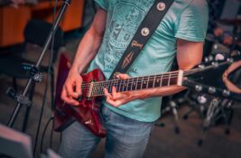 Udruženje koje zastupa radnica Gradske uprave Zrenjanin suorganizator Gitarijade u Zaječaru