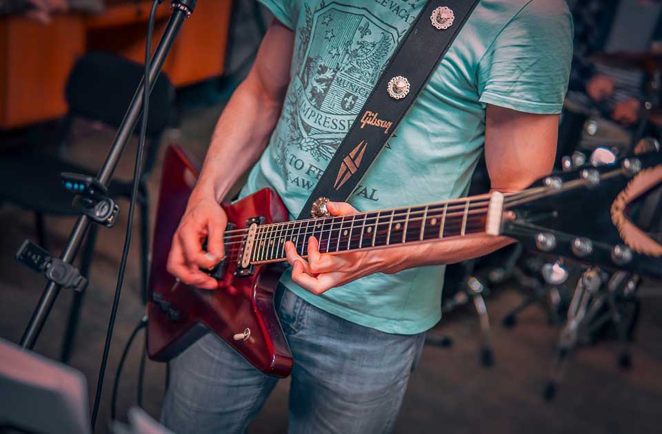 Udruženje koje zastupa radnica Gradske uprave Zrenjanin suorganizator Gitarijade u Zaječaru