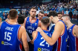 ZAGREJTE DLANOVE, PODRŠKA JE SADA NAJPOTREBNIJA: Srbija nema vremena za odmor, sledi Letonija!