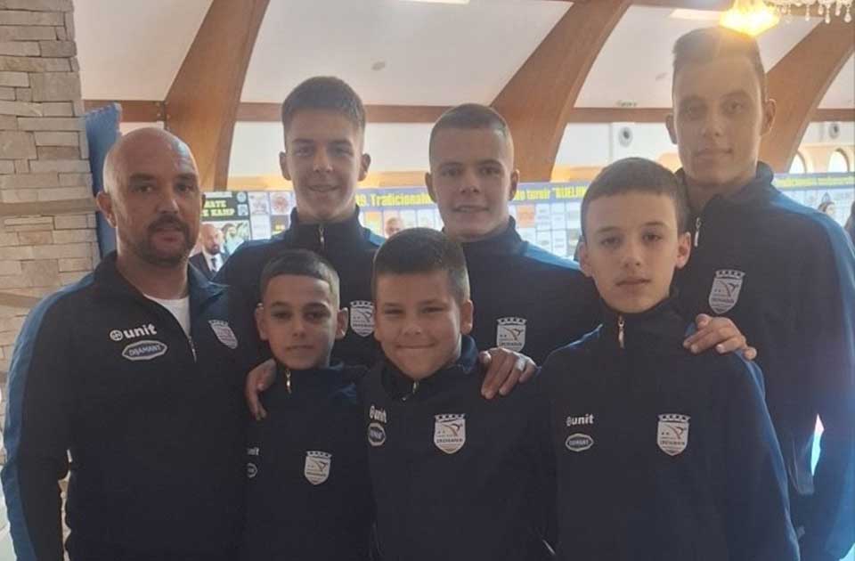 Zrenjaninski karatisti ostvarili izvanredan uspeh na prestižnom turniru „Noć šampiona“
