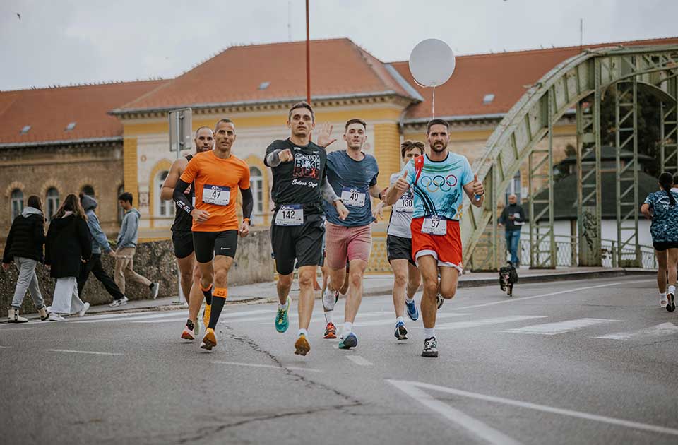 gomex zrenjaninski polumaraton