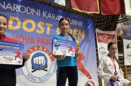 Karatistkinja Zadrugara Nađa Kljajić zlatna na međunarodnom turniru u Novoj Pazovi