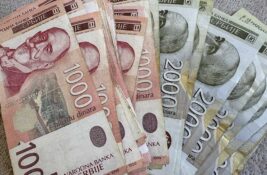 Pad prosečnih plata u Zrenjaninu – debelo zaostajemo za republičkim prosekom