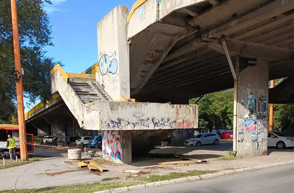 Nadvožnjak na Bagljašu – slika i prilika jednog zapuštenog grada