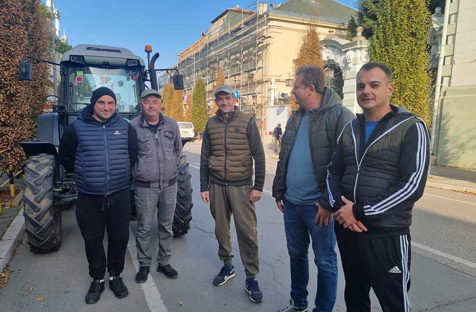 protest poljoprivrednika u zrenjaninu