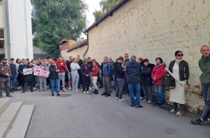 učenici organizovali protest