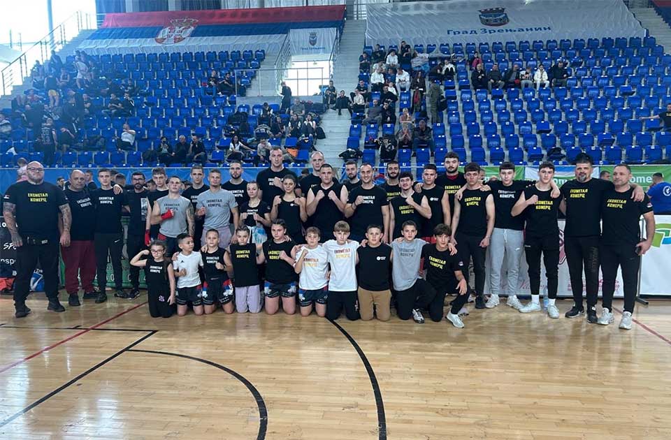 Zrenjanin ima državne šampione: Kik-bokseri Internacionala ovogodišnji prvaci Srbije! Zrenjanin ima državne šampione: Kik-bokseri Internacionala ovogodišnji prvaci Srbije!