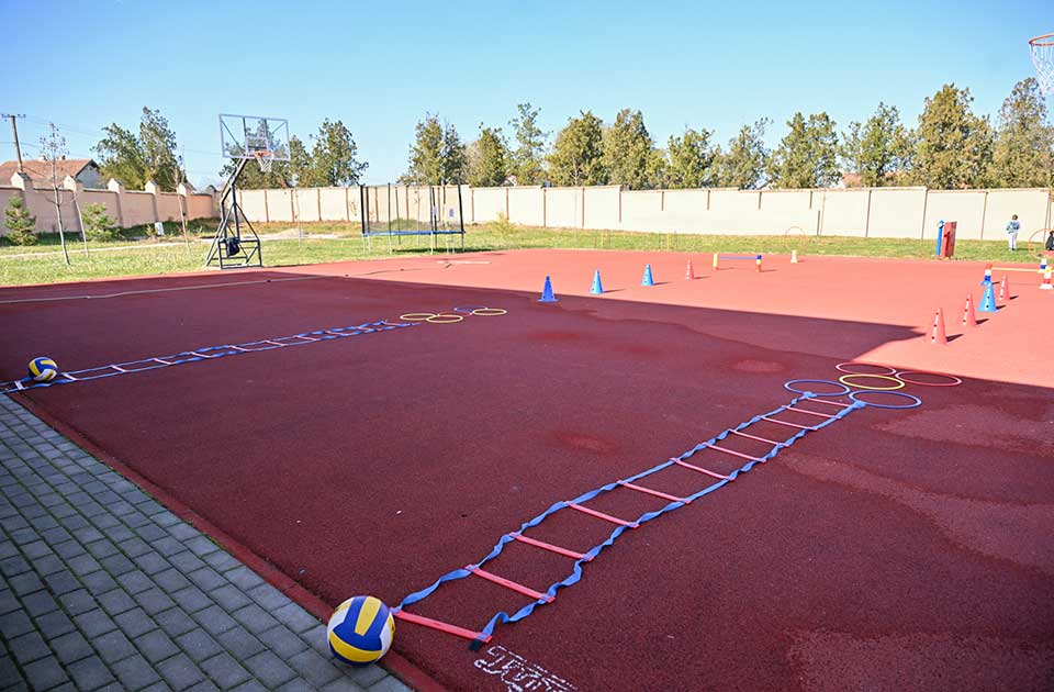 kreativni centar hertelendi - bajić