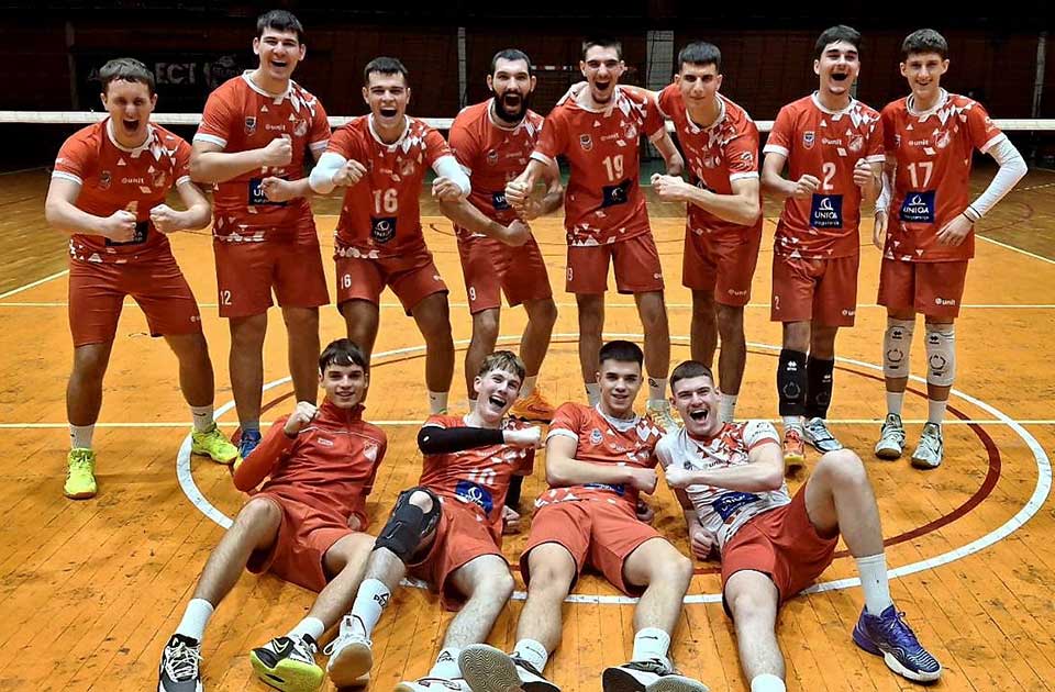 Veoma uspešan vikend za OK Proleter: Odbojkaši i odbojkašice nastavili sa pobedama Veoma uspešan vikend za OK Proleter: Odbojkaši i odbojkašice nastavili sa pobedama