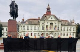 Opozicija poručila: Zrenjaninska vlast sahranila demokratiju