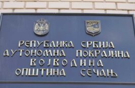 Rat oko sale: Opoziciona lista optužuje vlast za opstrukciju, Opština Sečanj demantuje navode