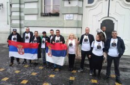 Promene u fokusu: Privatno obezbeđenje nasrnulo na odbornike opozicije