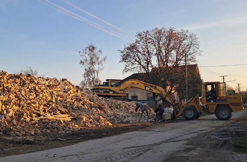 Rušenje napuštenih crkava u Vojvodini – da li je to jedino rešenje? Rušenje napuštenih crkava u Vojvodini – da li je to jedino rešenje?