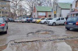 Uprava „Pijaca i parkinga“ zahteva da poskupi usluga parkiranja za učesnike rata