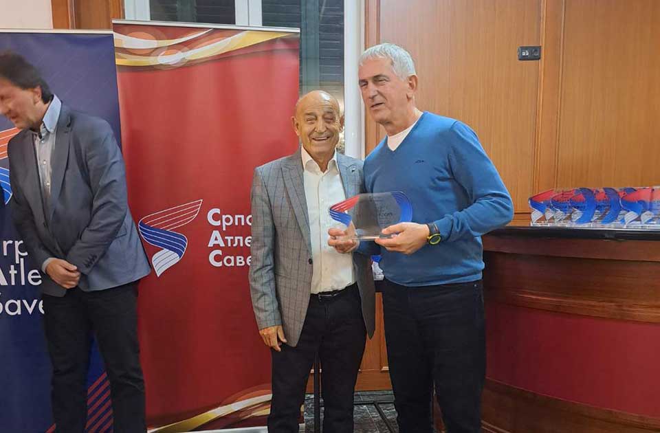 Trener Petar Tankosić i atletičarka Una Jovanović dobitnici godišnjih priznanja