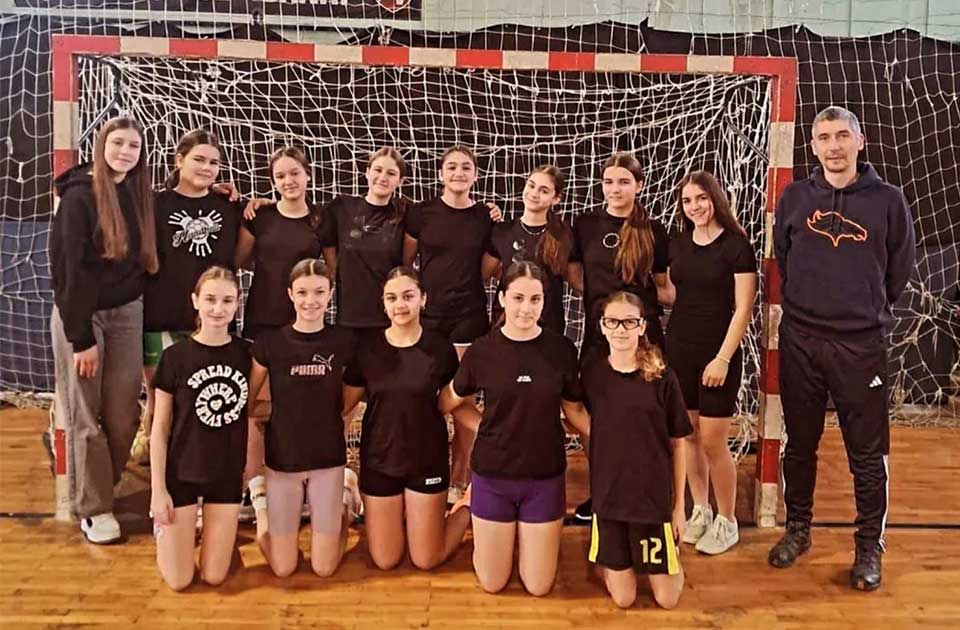 rukometašice oš petar petrović njegoš