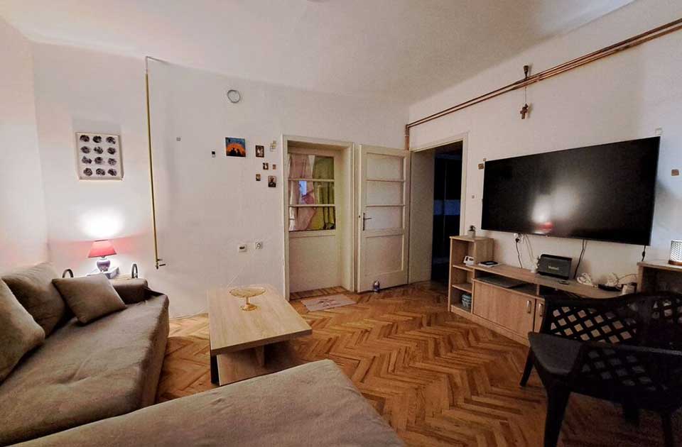 FOTO: Trosobna kuća za 55.000 evra? Da, možete je naći na Bagljašu! FOTO: Trosobna kuća za 55.000 evra? Da, možete je naći na Bagljašu!