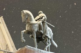 Slab sneg i temperatura u minusu – ovako je izgledalo jutro u Zrenjaninu