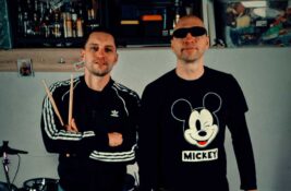 VIDEO: Jeste li čuli novu pesmu „Ne voli me tvoja mama“ benda Madresi?