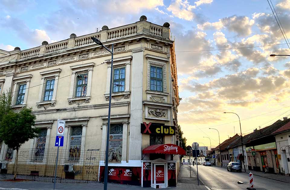 Čija je zgrada Doma sindikata: Izložba o Brašovanu u senci imovinskog spora