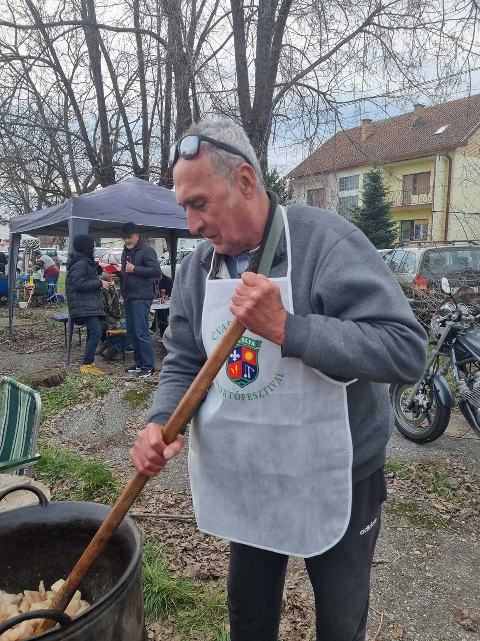 festival čvaraka mužlja