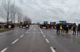 Poljoprivrednici nastavljaju proteste: Za danas najavljene nove blokade puteva u Banatu