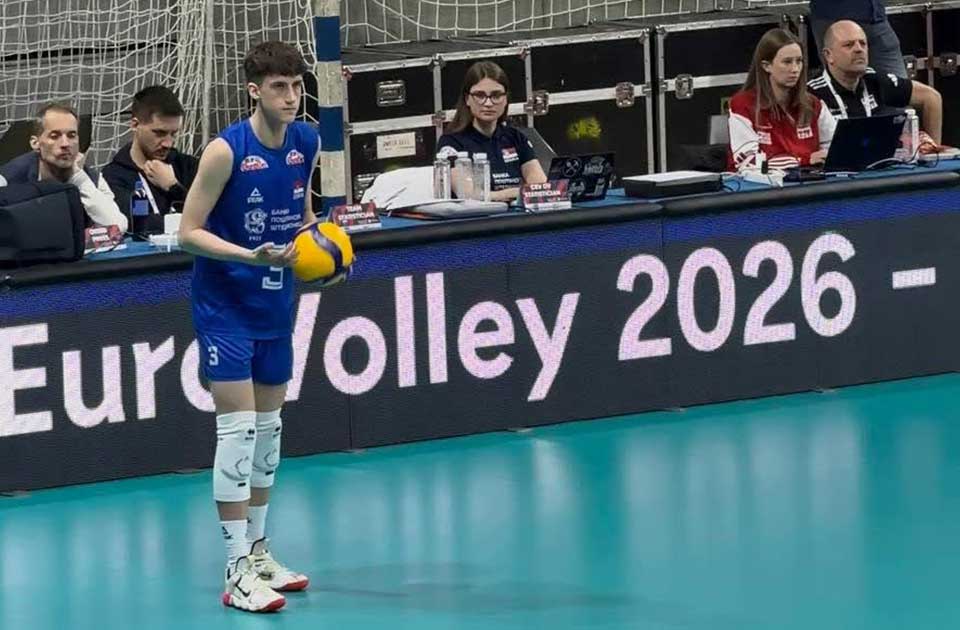 Ovo je momak o kome se priča: Zrenjaninac Pavle Stankov ide na Evropsko prvenstvo u odbojci Ovo je momak o kome se priča: Zrenjaninac Pavle Stankov ide na Evropsko prvenstvo u odbojci