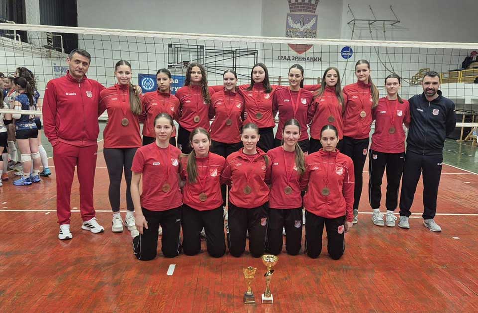 Pionirke OK Proleter treće u Vojvodini – imaju i najbolju blokerku