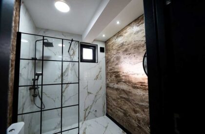 prizemna petosobna kuća na bagljašu