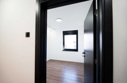 prizemna petosobna kuća na bagljašu