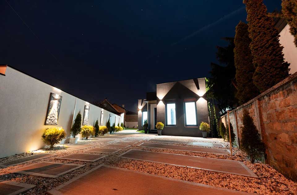 FOTO: Retkost na tržištu nekretnina – nova luks kuća sa 4 spavaće sobe i pametnim sistemom FOTO: Retkost na tržištu nekretnina – nova luks kuća sa 4 spavaće sobe i pametnim sistemom