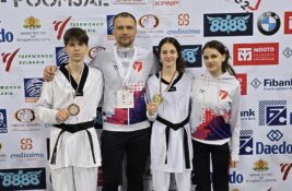 Zlato za Proleter u Sofiji! Jana Đuranović zablistala na putu ka Svetskom prvenstvu