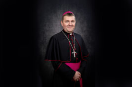 VIDEO: Poruka za Uskrs 2026. godine zrenjaninskog biskupa Mirka Štefkovića