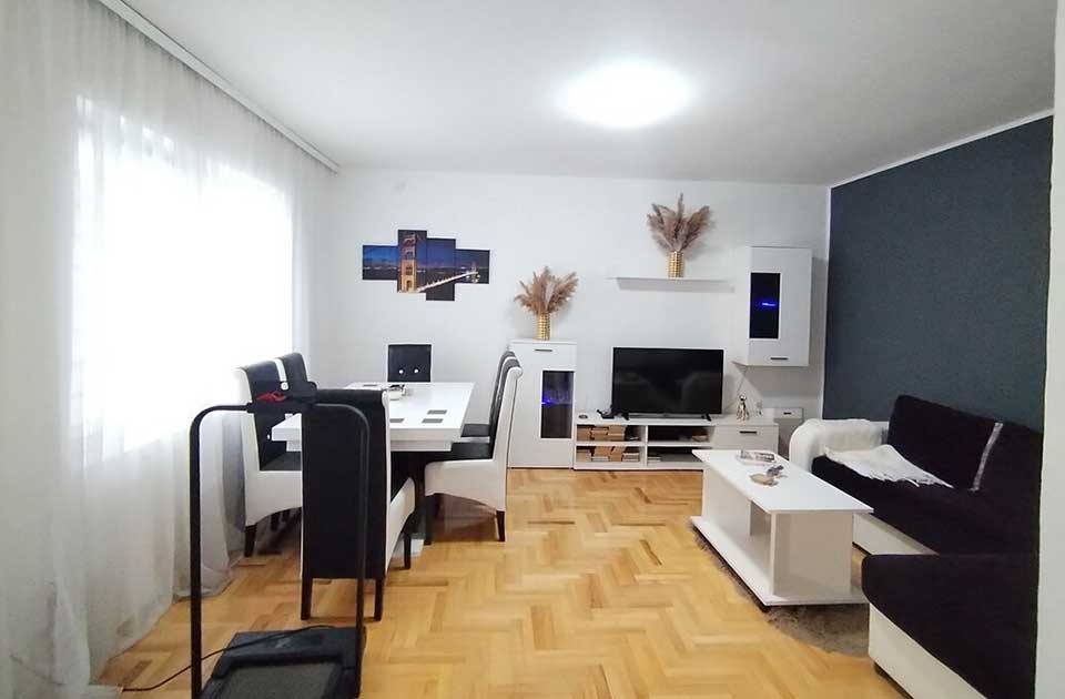 FOTO: Sve spremno za useljenje – renovirana kuća u naselju Dolja na prodaju