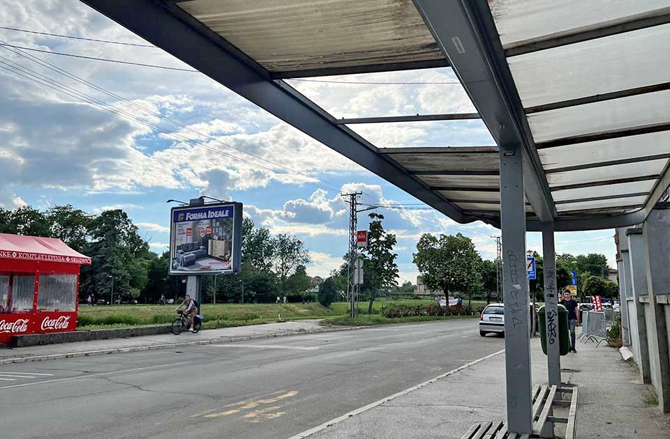 FOTO: Zrenjaninska autobuska stajališta – nekad i danas FOTO: Zrenjaninska autobuska stajališta – nekad i danas