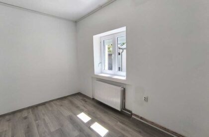 petoiposobna kuća na lesnini
