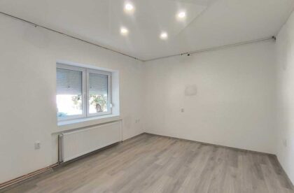 petoiposobna kuća na lesnini