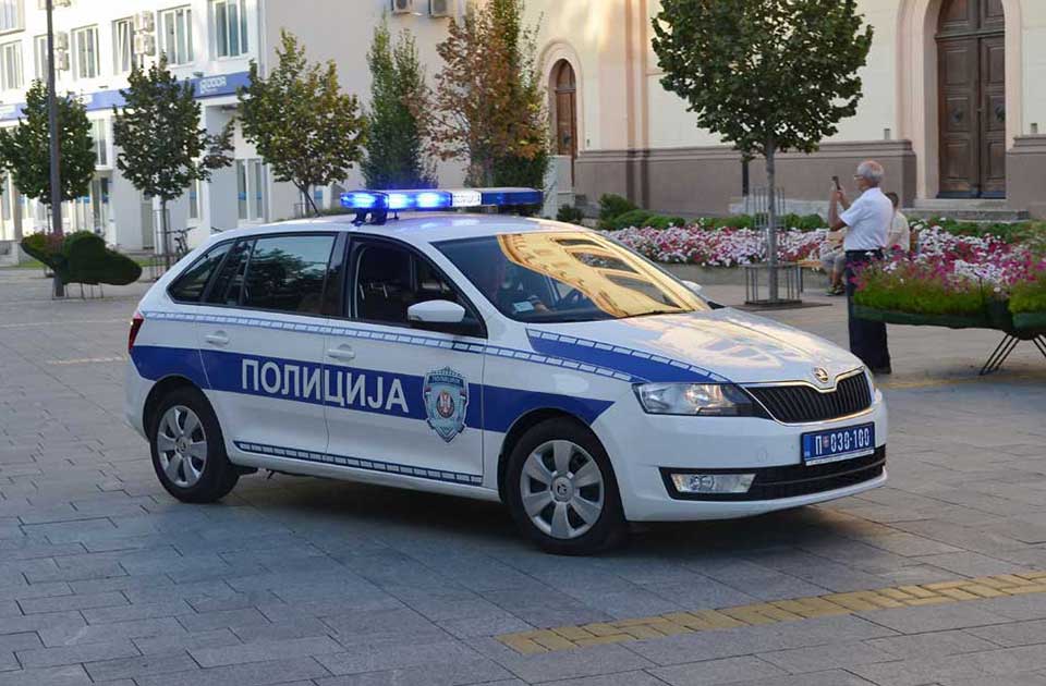 Odbornik Nenad Nikolić: „Neka časni policajci razmisle da li će biti sluge kriminalaca“