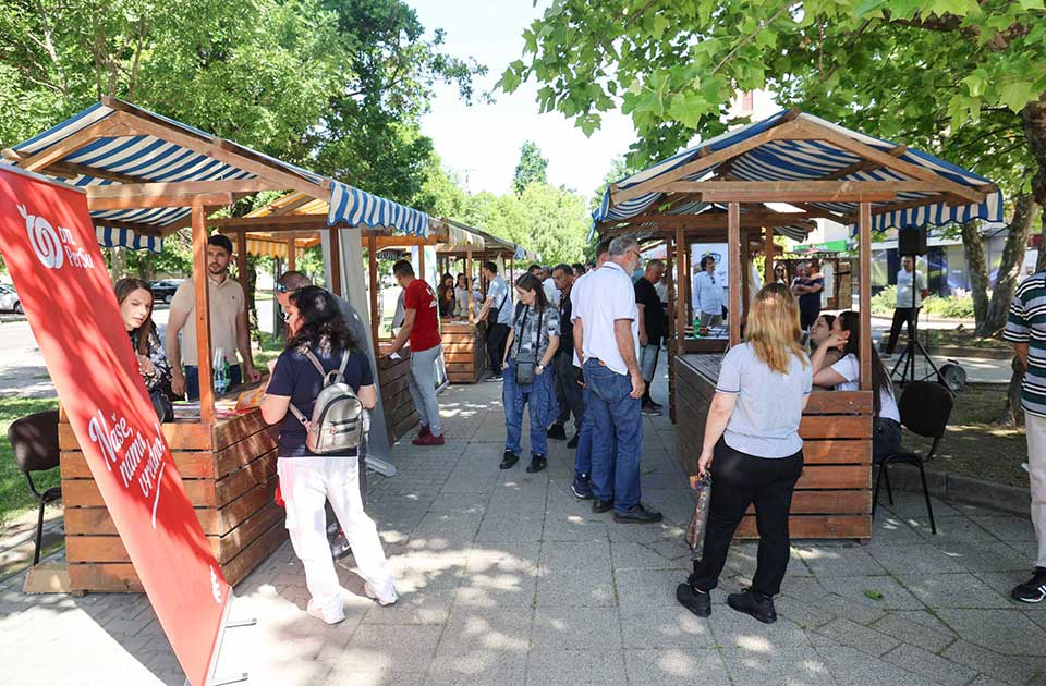 Održan Sajam zapošljavanja u Žitištu: Dve kompanije izazvale najveće interesovanje Održan Sajam zapošljavanja u Žitištu: Dve kompanije izazvale najveće interesovanje