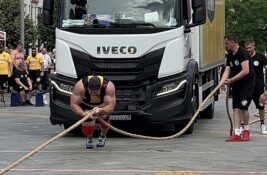 FOTO, VIDEO: Nesvakidašnje scene u centru grada – najjači ljudi sveta ponovo odmerili snage
