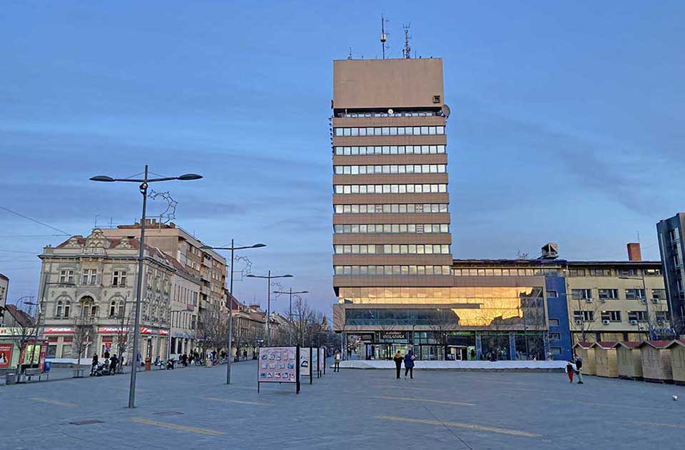 Vlada Srbije otvara mobilne kancelarije širom zemlje – jedna stiže i u Zrenjanin Vlada Srbije otvara mobilne kancelarije širom zemlje – jedna stiže i u Zrenjanin